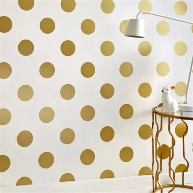 جادوی خال‌خالی‌ها در دکوراسیون؛ کاغذ دیواری‌هایی ساده اما همیشه جذاب